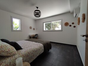 2 bedrooms, iron/ironing board, WiFi, bed sheets - Charmant Appartement 2 Chambres au Coeur de la Nature, Idéal Pour se Ressourcer (Olmeto)