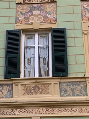 Exterior detail - BASTIO HOUSE (La Spezia)