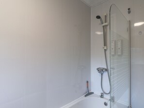 Dusj og hårføner