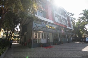 Front of property - Hotel Vemara (Panaji)