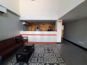 Reception - Hotel Vemara (Panaji)