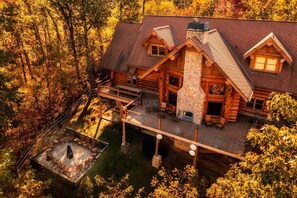 Exterior - LrgLodge | View | FirePit | HotTub | Gm Rm | Bears (Gatlinburg)