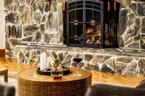 Interior - Wedding Venue! Estate w/ View | FirePit | Hot Tub (Gatlinburg)