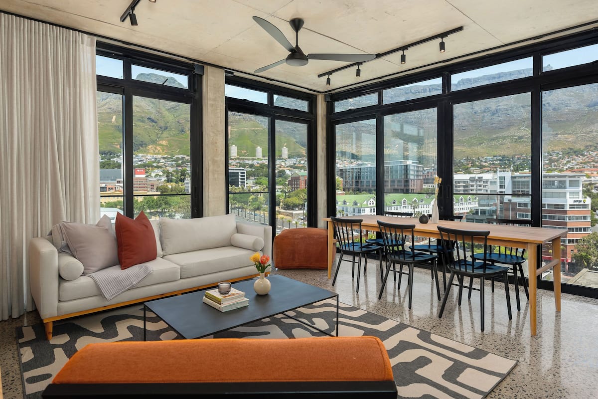 2 Bedroom Executive Apartment | Living area