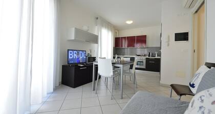 Bilocale con Balcone Mina 6