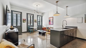 TV connectée, livres, films à la carte, services de streaming