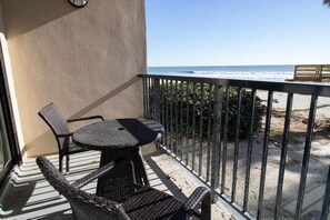 Property grounds - Oceanfront King Bed 1st Floor Amazing Views (Pawleys Island)