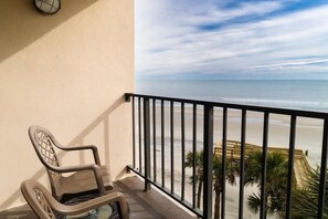 Property grounds - Bright Modern Room with Ocean Front View 4th Floor (Pawleys Island)