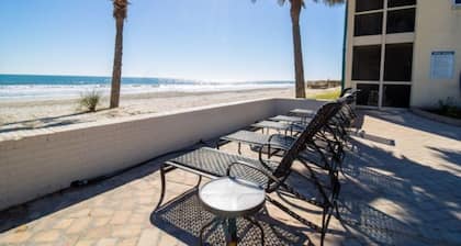 Beach Vibes with Great Amenities on the 2nd Floor