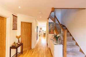 Interior - Luxury Home with Exquisite Art (Glastonbury)