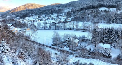 Familienzimmer für 4 Personen mit separatem Eingang nahe Gérardmer