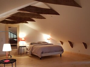 2 dormitorios y ropa de cama