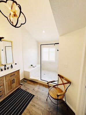 Interior - Rustic Chic Farmhouse retreat with Pool & Spa in North Scottsdale (Cave Creek)