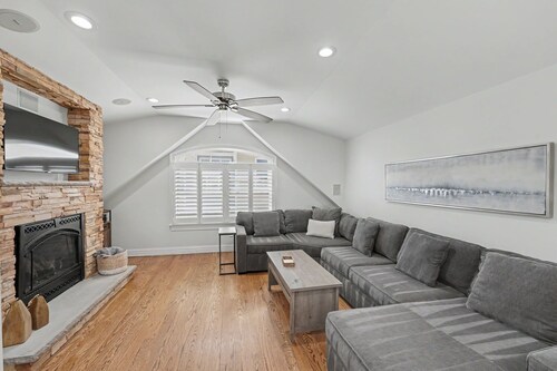 Wake up w/ Ocean Views in SeaBright!