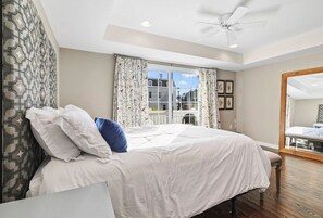 3 bedrooms, iron/ironing board, travel cot, free WiFi