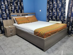 Apartemen | 2 kamar tidur, setrika/meja setrika, Wi-Fi gratis, dan seprai linen