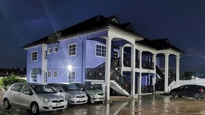 Uklassifisert bilde, 3 av 36, knapp