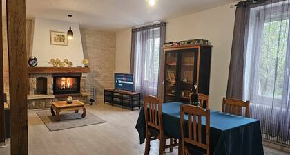 Maison au calme ,vue panoramique. A 5mn du parc d'attraction, idéal pour famille