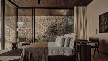 Villa | 1 bedroom, minibar, in-room safe, blackout drapes