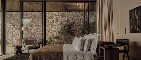 Suite estándar | 1 dormitorio, minibar, caja fuerte y cortinas opacas