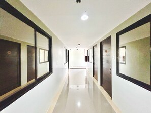 Lobby - OYO 1045 Rayjan Apartelle (Parañaque)