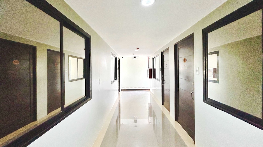 OYO 1045 Rayjan Apartelle