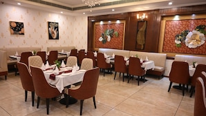 Unclassified image, 3 of 16, button - Deventure Hotel Karnal (Karnal)