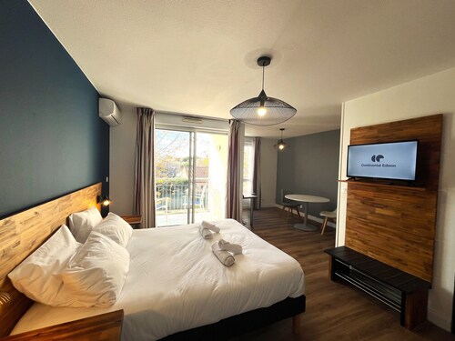 Le Clos de la Chartreuse by Ateya