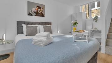 Apartamento exclusivo | 2 quartos, roupas de cama antialérgicas, escrivaninha