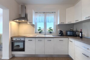 Fridge, microwave, oven, dishwasher - Villa Petar by Villas Guide (Buroli)