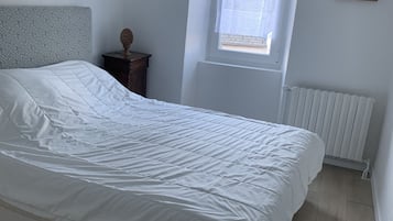 3 soverom, strykejern/-brett og wi-fi (inkludert)
