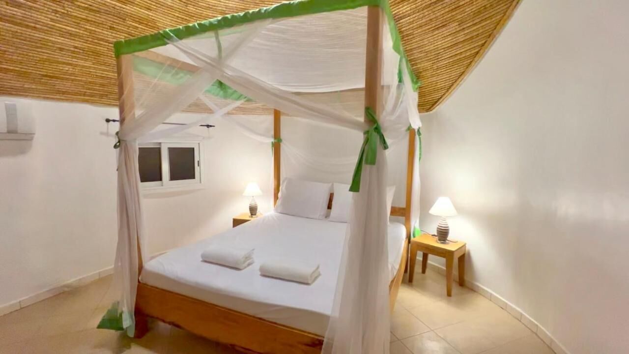 6 camere, una scrivania, Wi-Fi gratuito, lenzuola