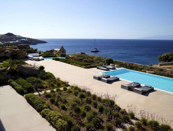 Pool - Stunning 8-bed Villa in Mikonos - Villa Davia (Mykonos)