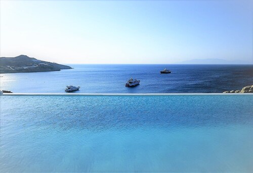 Stunning 8-bed Villa in Mikonos - Villa Davia