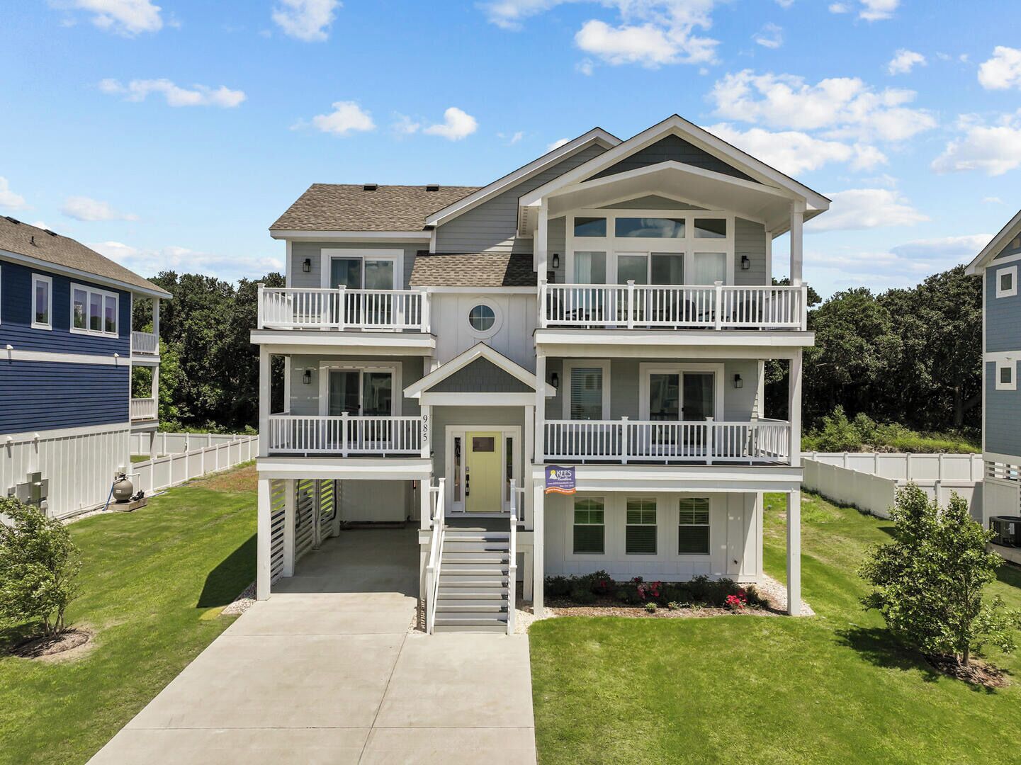 Beach Paradise 6 Bedroom Home at Soundfront at Corolla Bay