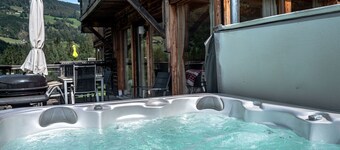 Woody 2 - Fantastic view with Whirlpool