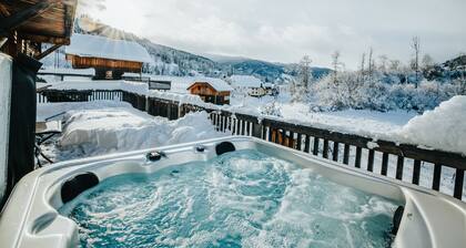 Woody 5 - with a fantastic view and whirlpool