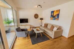 TV - Holiday home Kreischberg the Exclusive 6 (St. Georgen am Kreischberg)