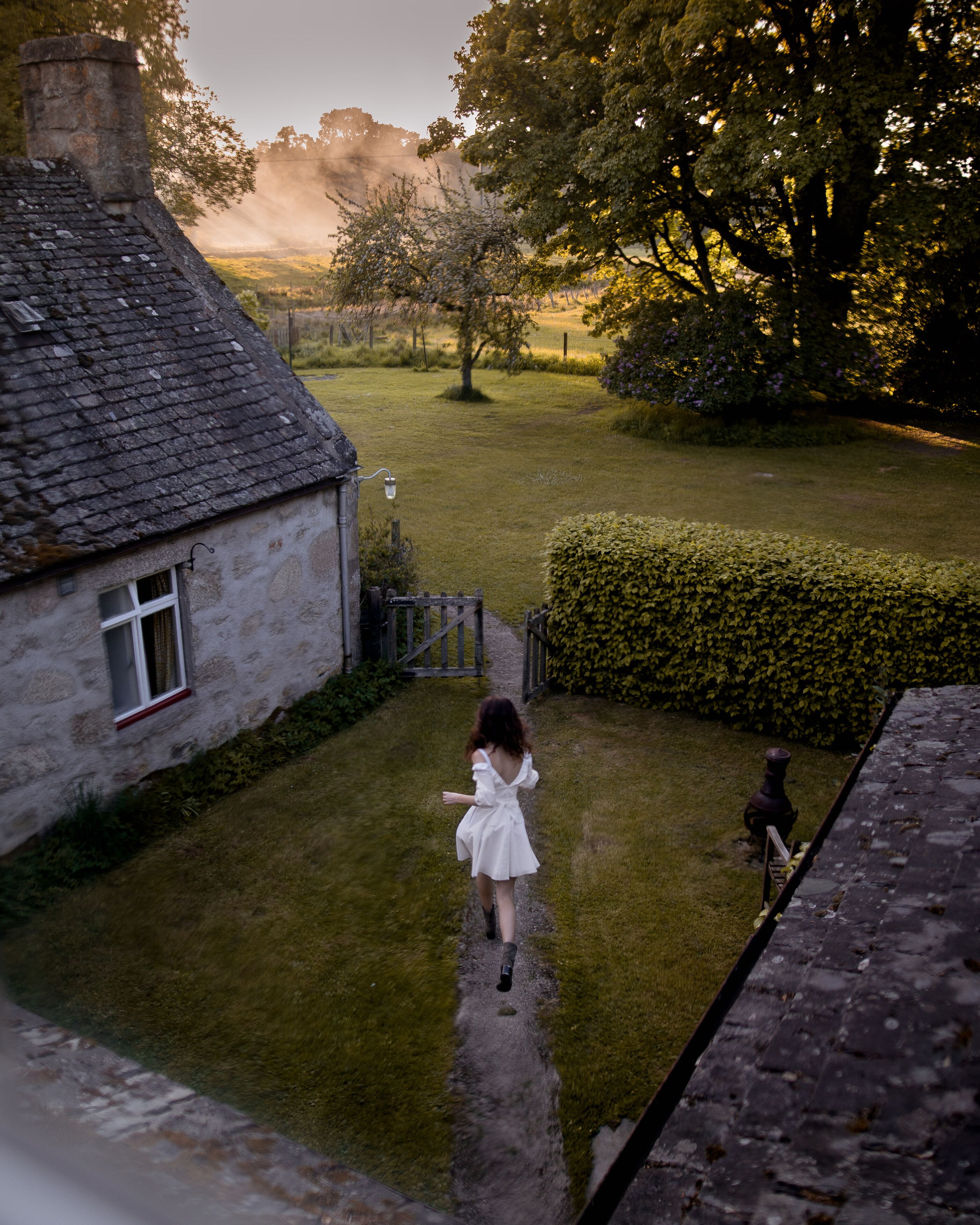 Vista frontal de la propiedad