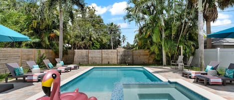 Beheizter Pool