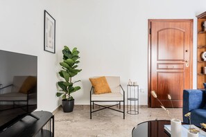 Flat-screen TV - Faliro Sunlit 3BR Apartment (Palaio Faliro)