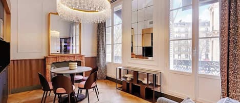 Fernseher, Arbeitsbereiche