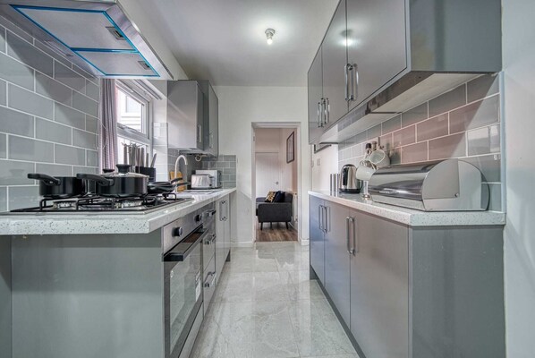 Microwave, oven, stovetop