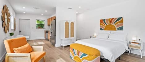 Iron/ironing board, WiFi