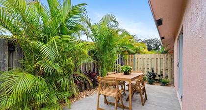 Fresh & Bright Condo 1BR/1BA – Near Riverwalk