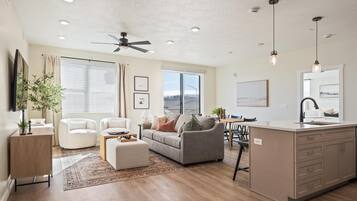 Condo, 2 Bedrooms | Living area | Smart TV