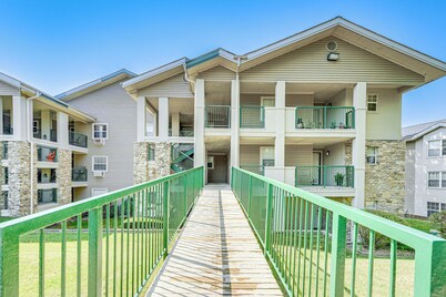 Lovely Branson Condo: On-site Golf & Fishing