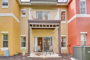 Interior - 4 Mi to Disney: Emerald Island Resort Home! (Kissimmee)