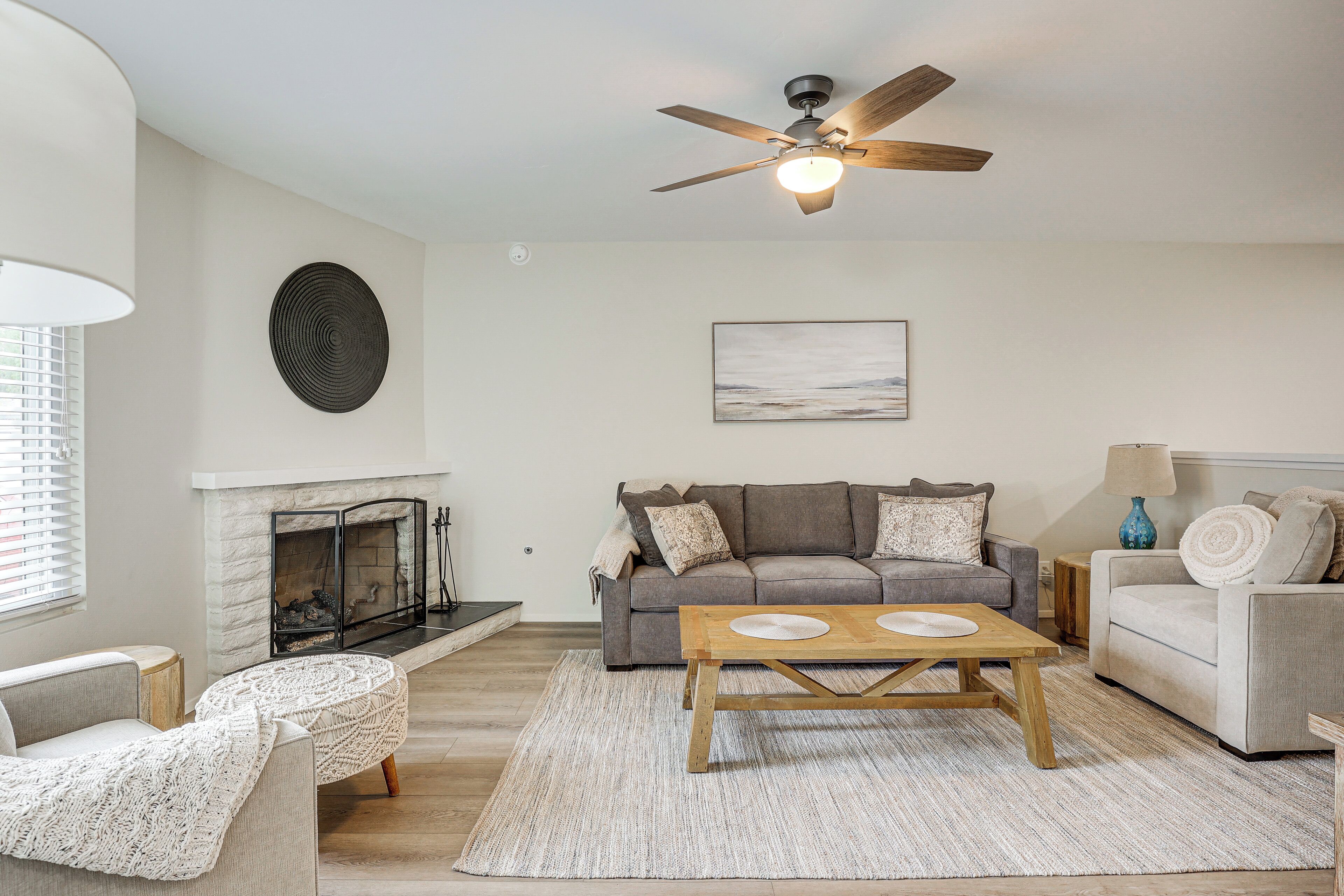 House (4 Bedrooms) | Front of property