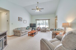 House (3 Bedrooms) | Interior - Cozy Mancelona Home: Ski, Golf & Snowmobile! (Mancelona)